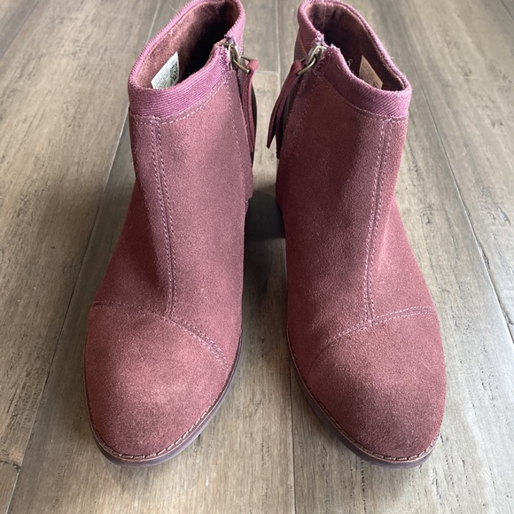 Toms Loren Heeled Suede metallic booties - Picture 2 of 8